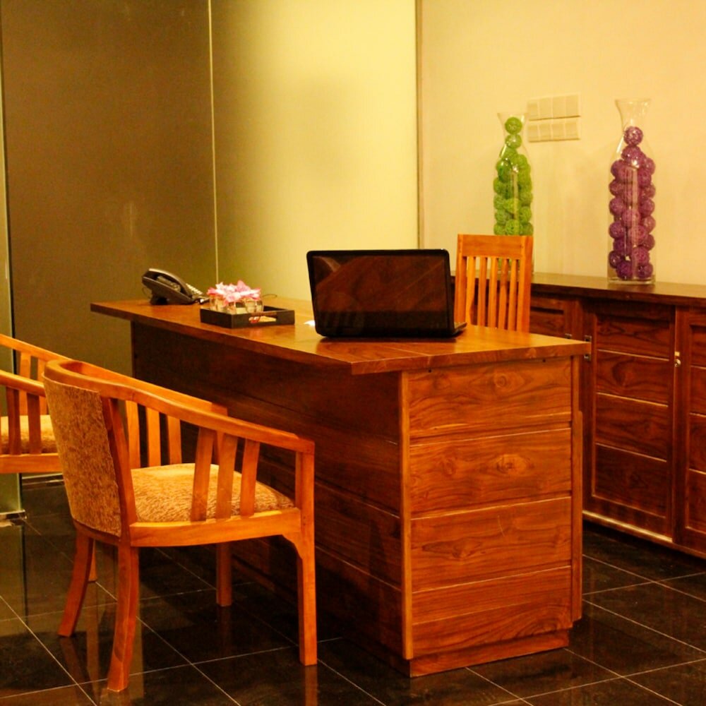 Фото Port View City Hotel