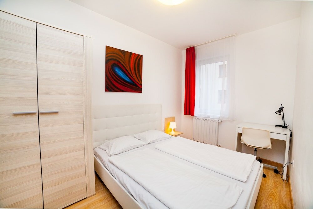 Фото Prince Apartments