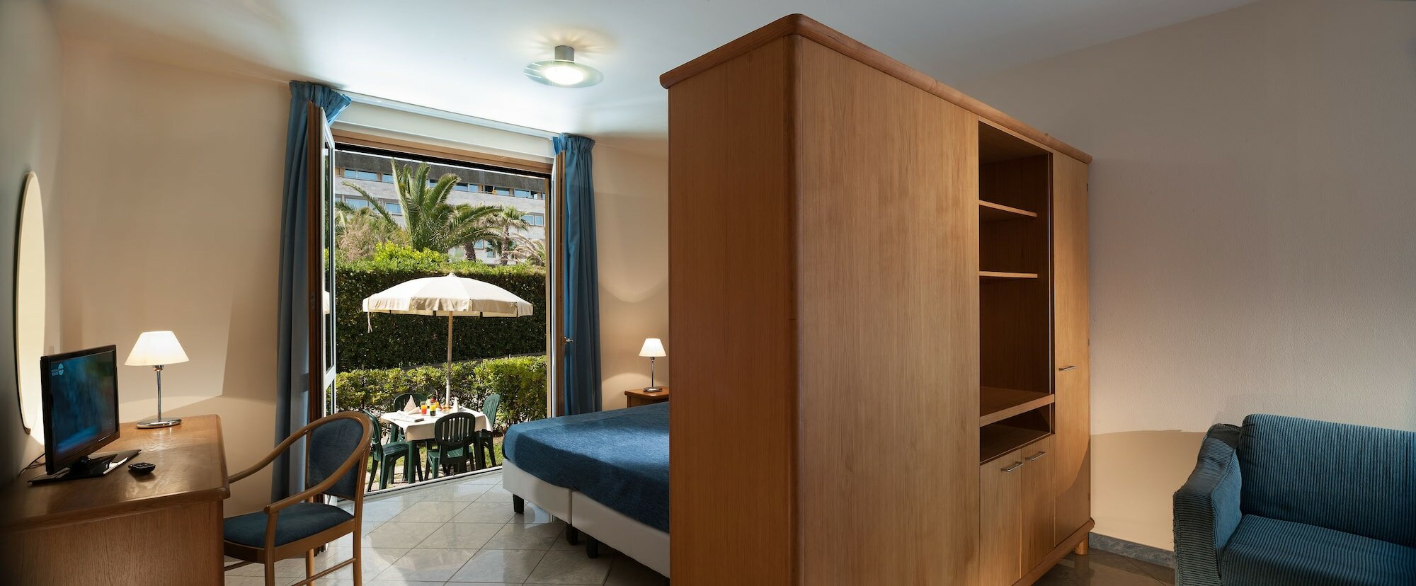 Фото Continental Resort