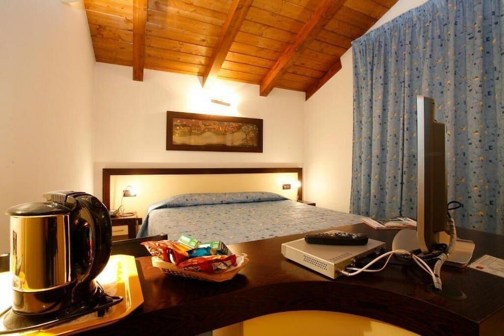 Фото Bleis Hotel