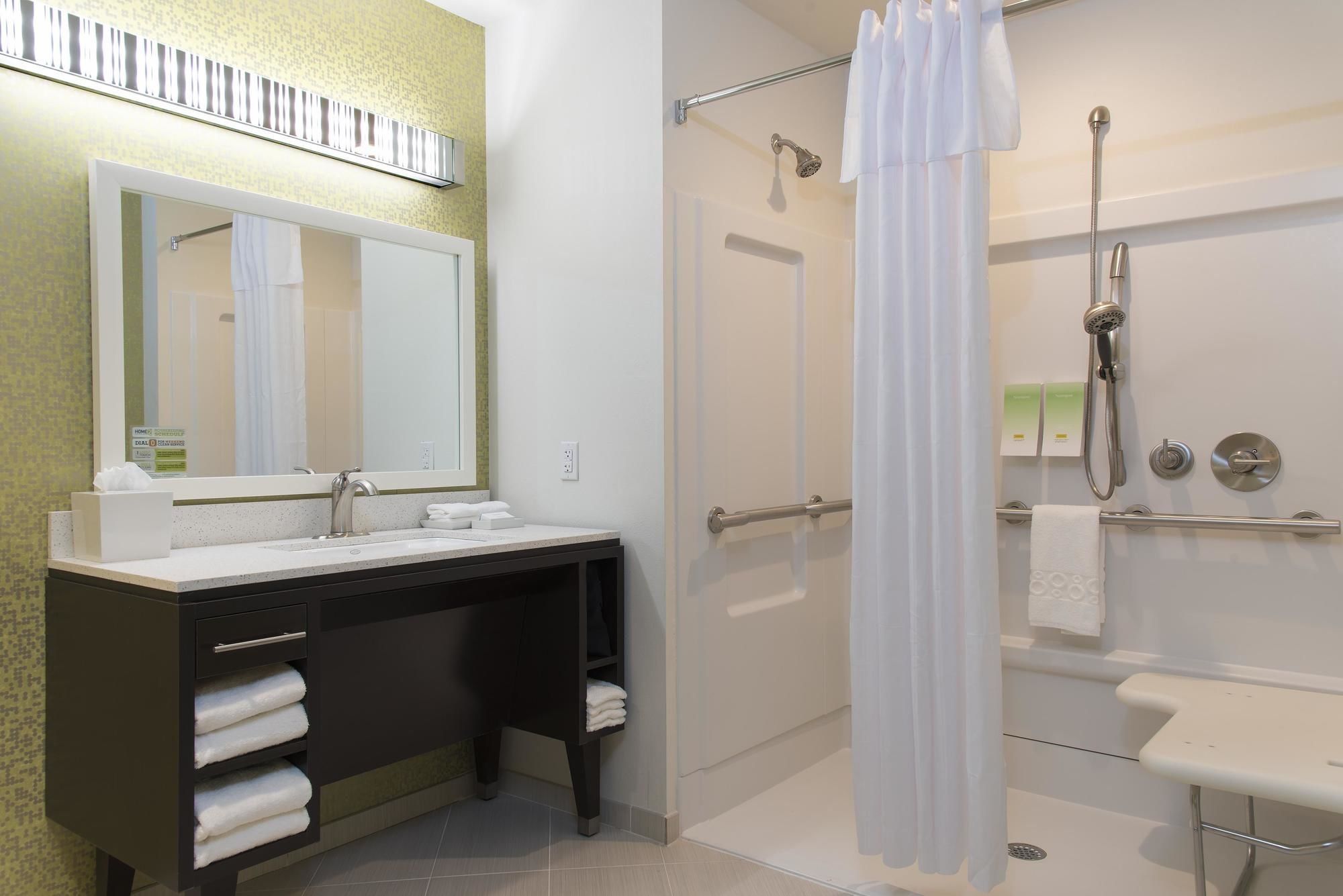 Фото Home2 Suites by Hilton Indianapolis Downtown