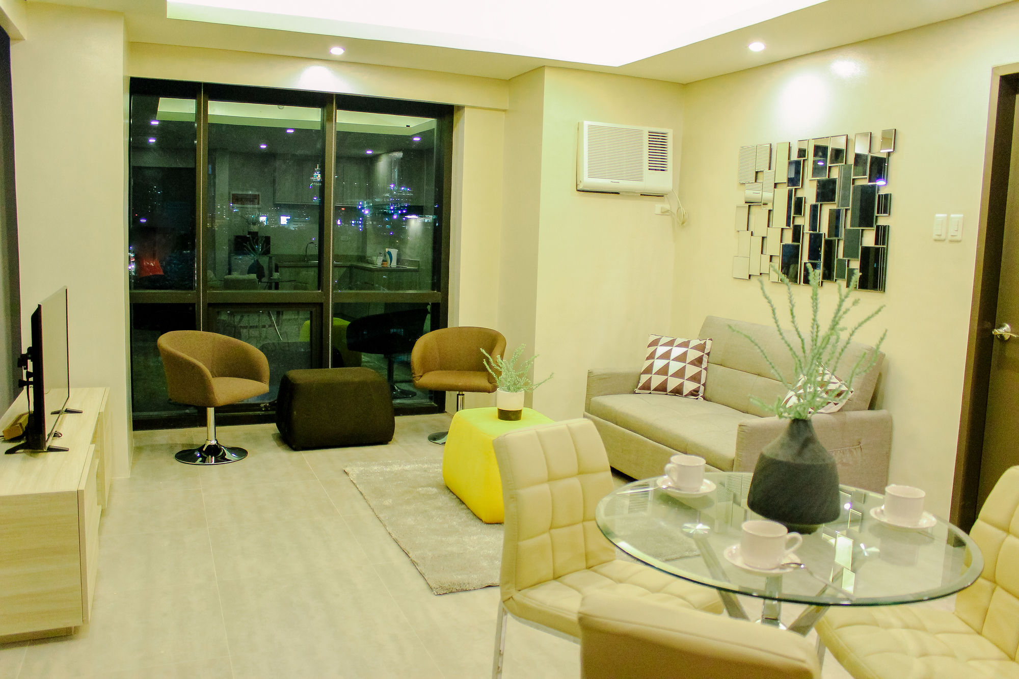 Фото Mabolo Royal Hotel