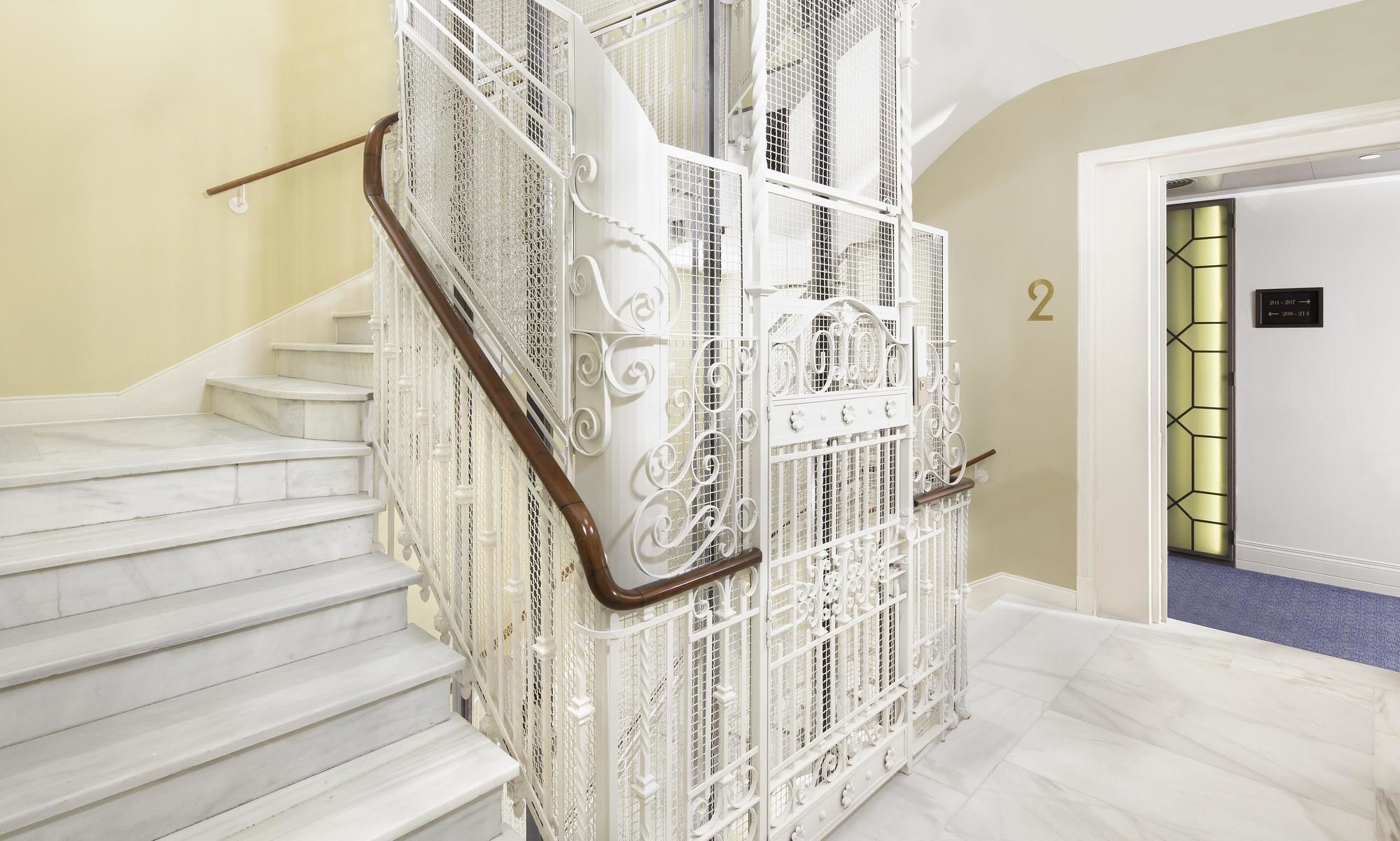 Фото DoubleTree by Hilton Madrid - Prado