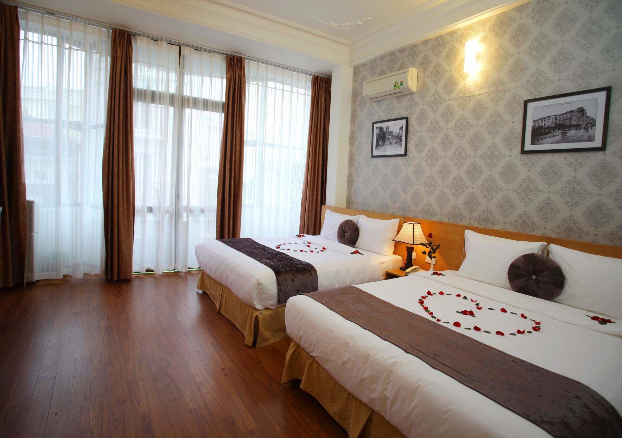 Фото Family Holiday