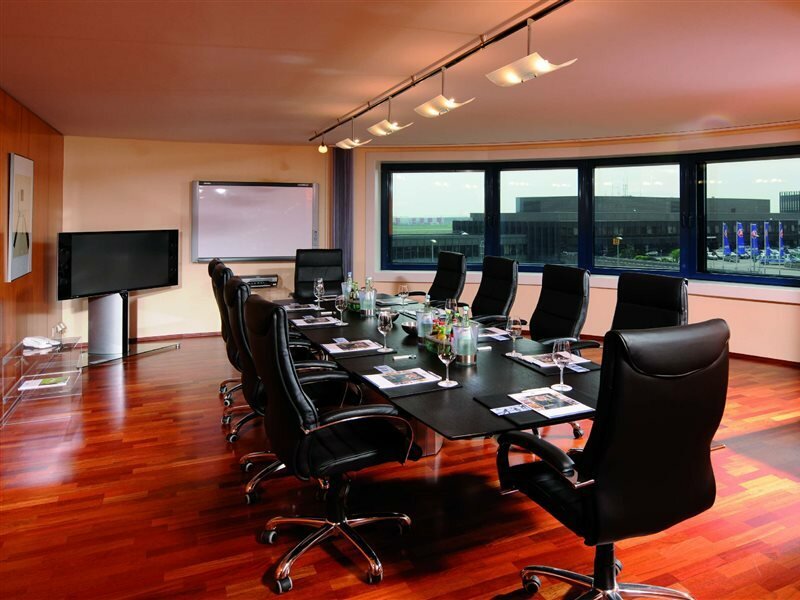 Фото Maritim Airport Hotel Hannover