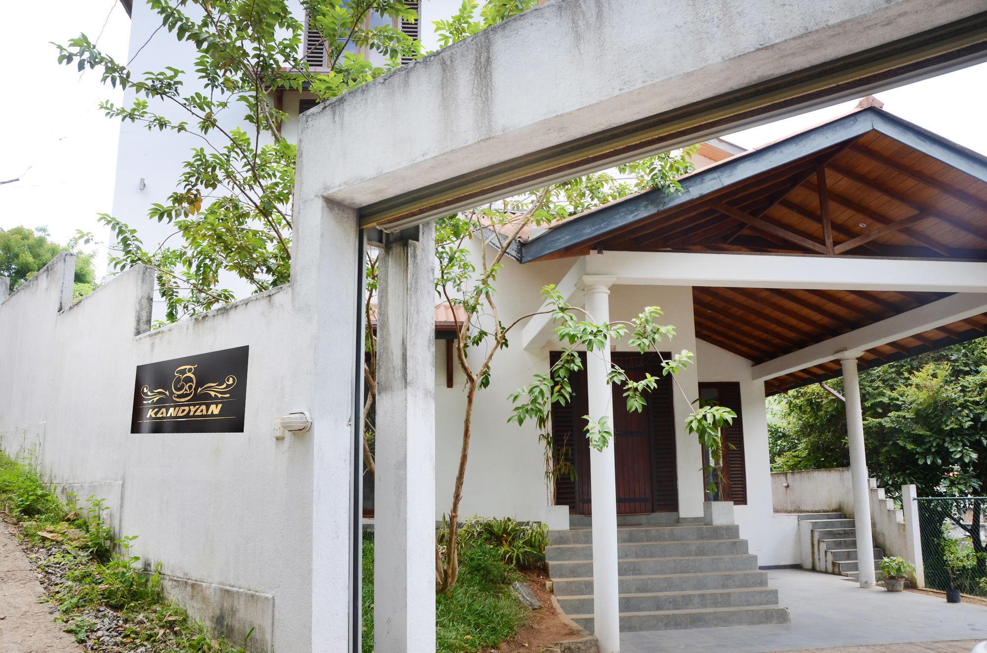 Фото Sri Kandyan Bungalow