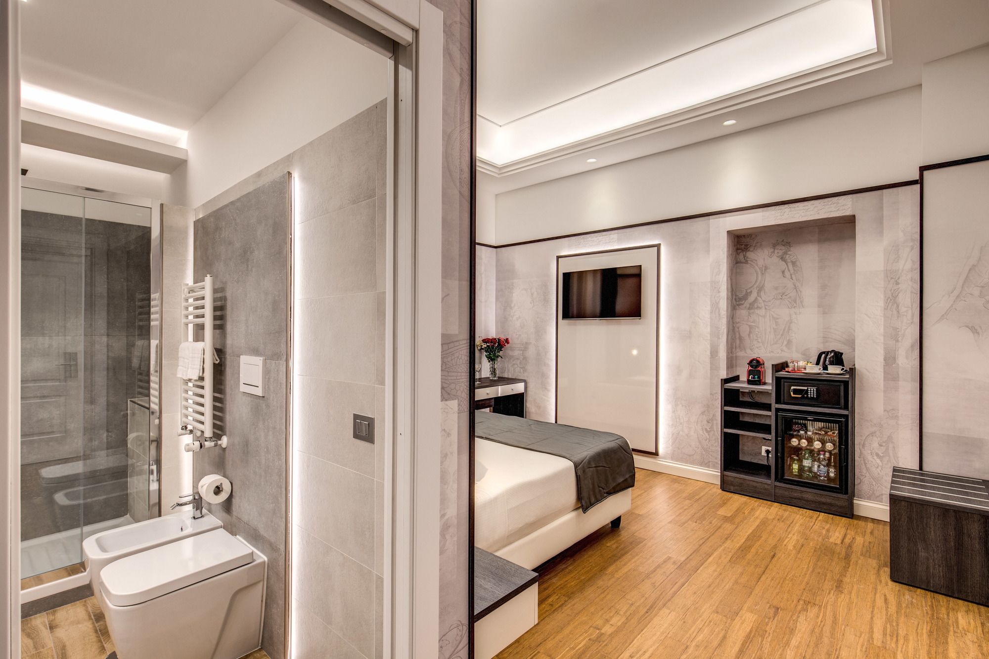 Фото The Liberty Boutique Hotel