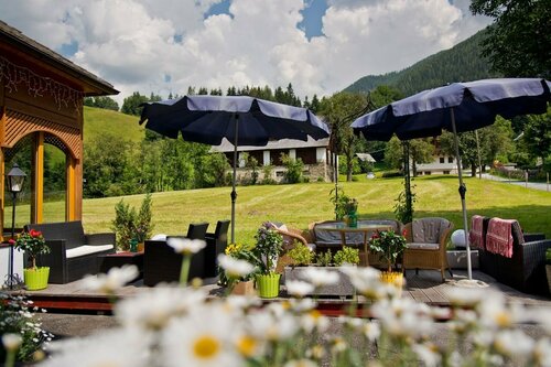 Внешний вид отеля Hotel Almrausch в Заальбах-Хинтерглемме, фото 5