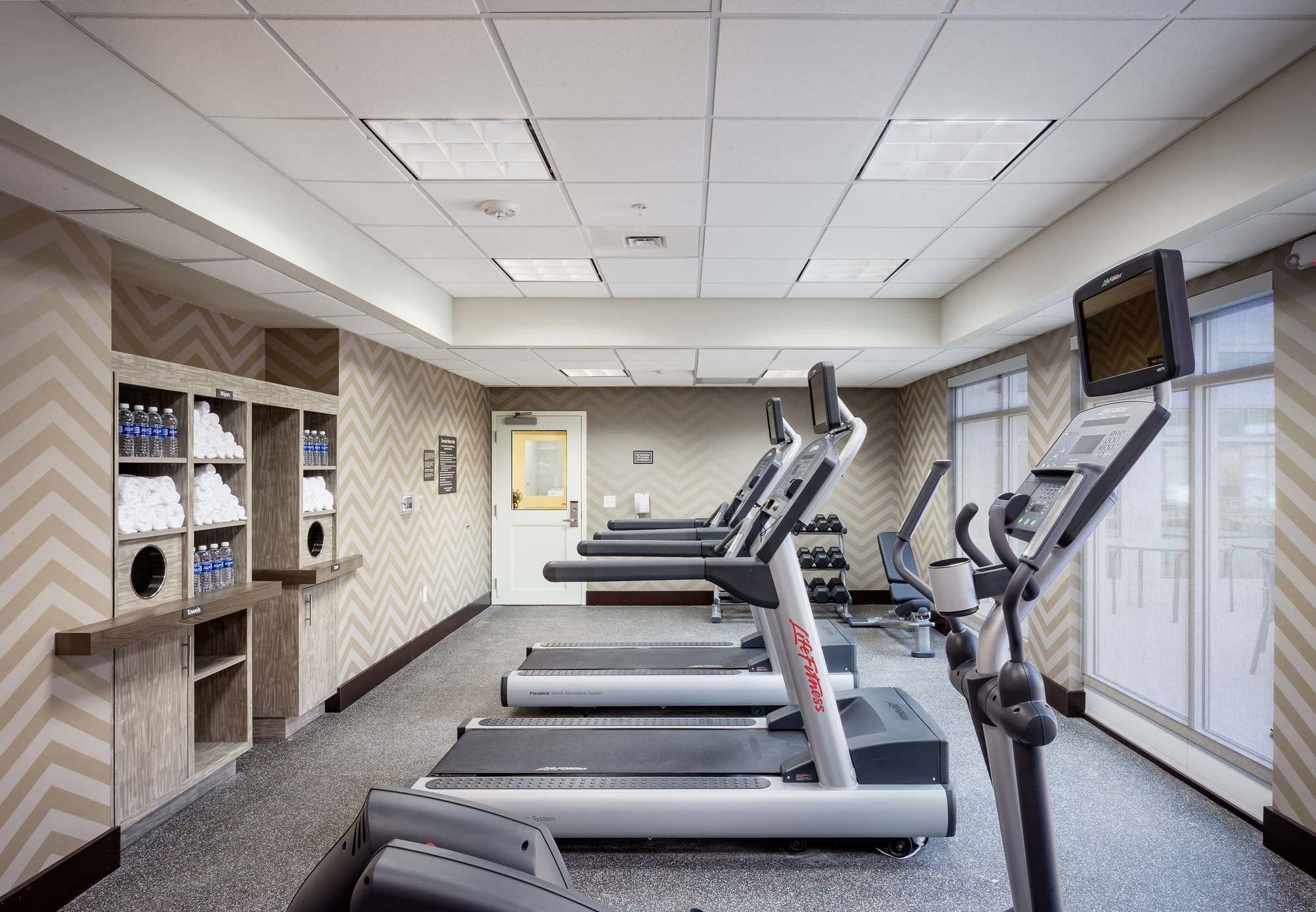 Фото Residence Inn Austin Lake Travis/River Place