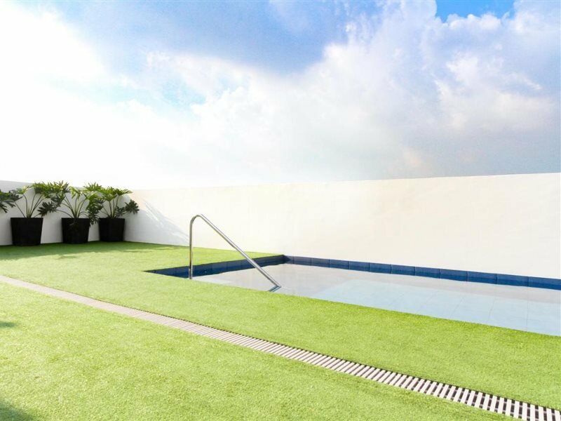 Фото Privato Makati