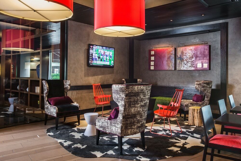 Фото Hotel Derek