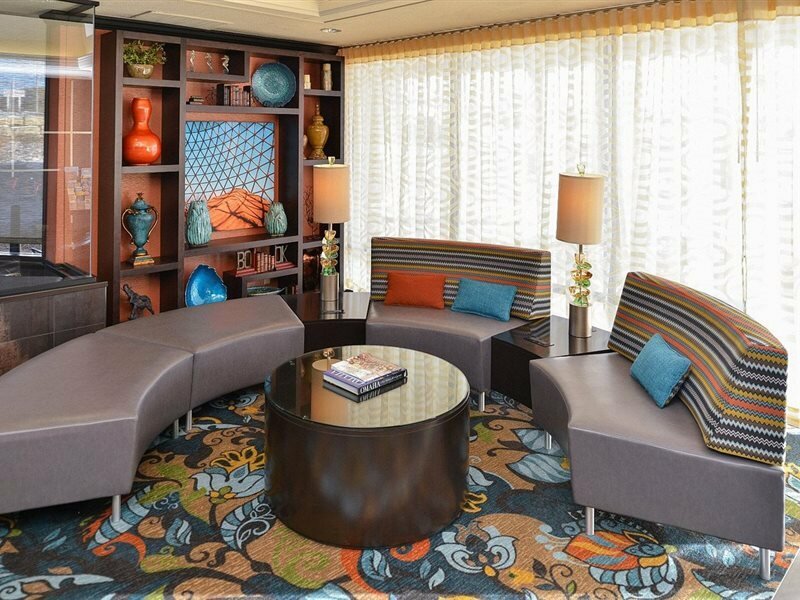 Фото Best Western Plus Midwest Inn