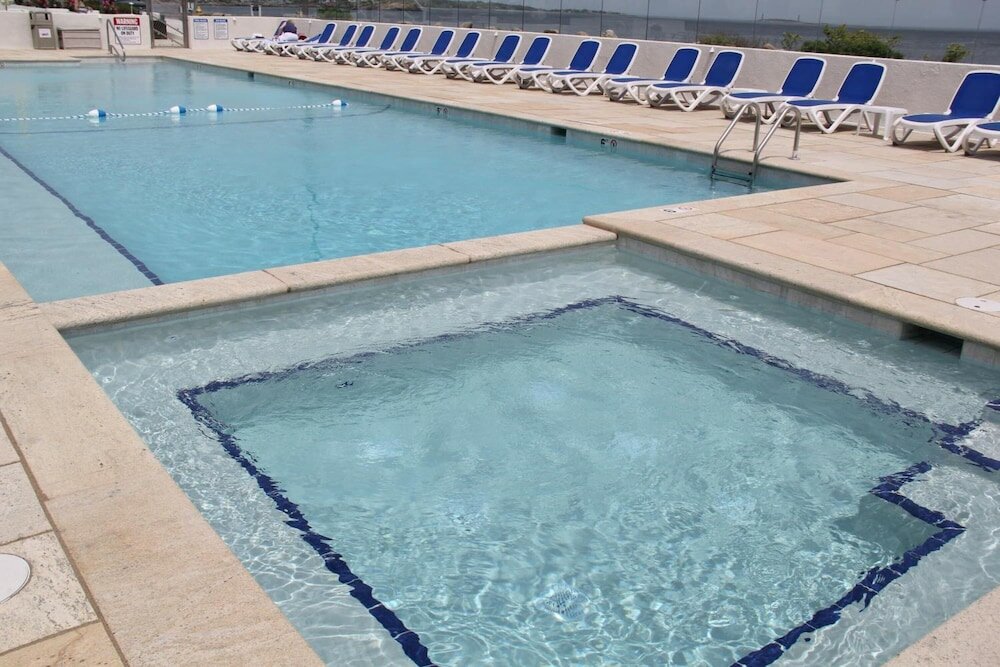 Фото Ocean House Hotel at Bass Rocks