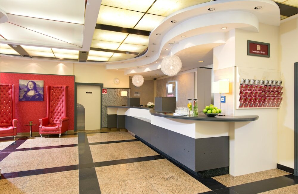 Фото Leonardo Hotel Munich Arabellapark