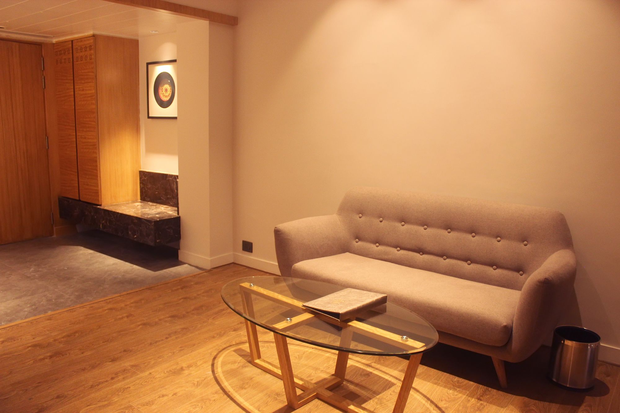 Фото Fountain Tree by Tgi