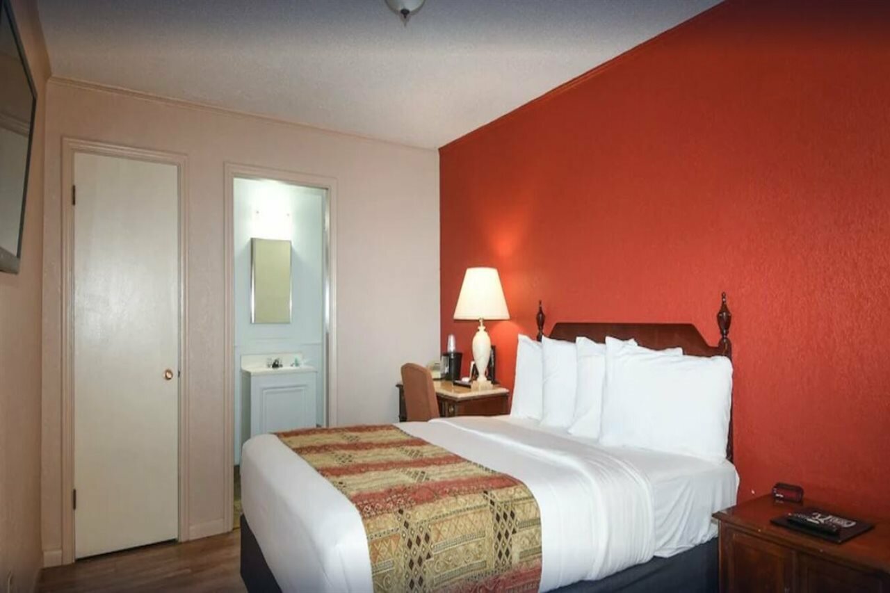 Фото Parry Lodge