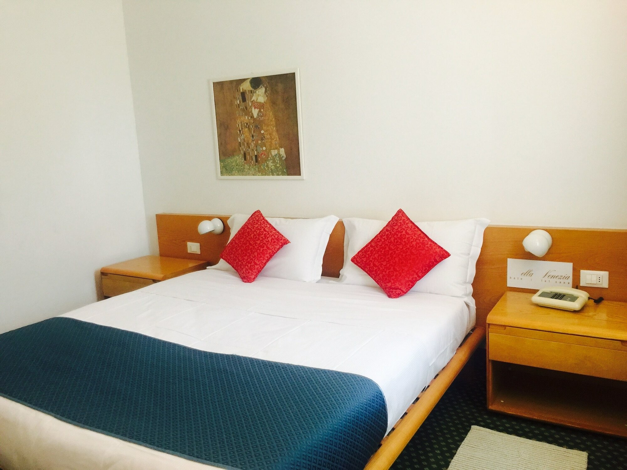 Фото Hotel Bella Venezia