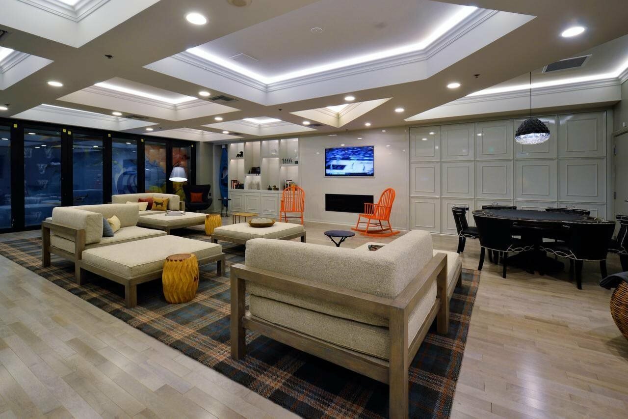 Фото Renaissance Reno Downtown Hotel & SPA