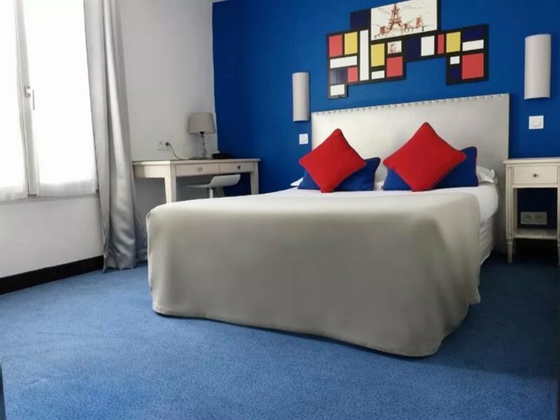 Фото Hôtel Du Mont Dore