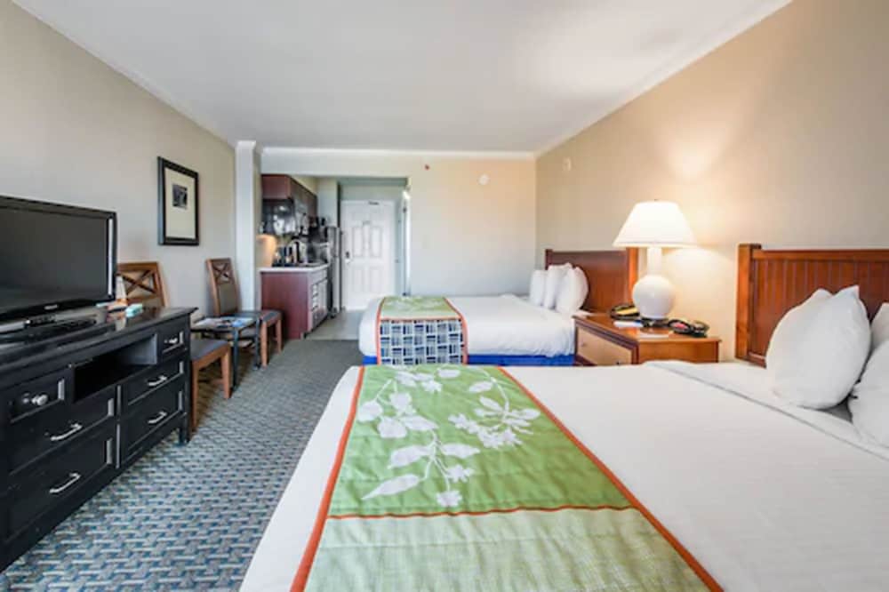 Фото Aqua Beach Inn