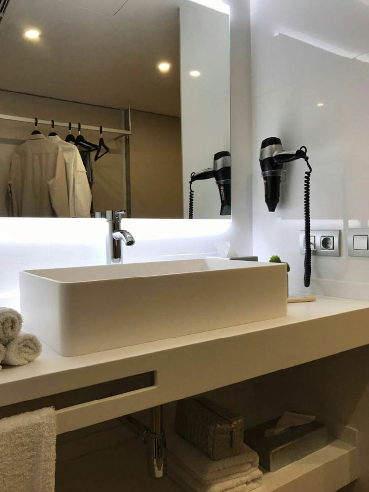 Фото Pierre & Vacances Apartamentos Edificio Eurobuilding 2