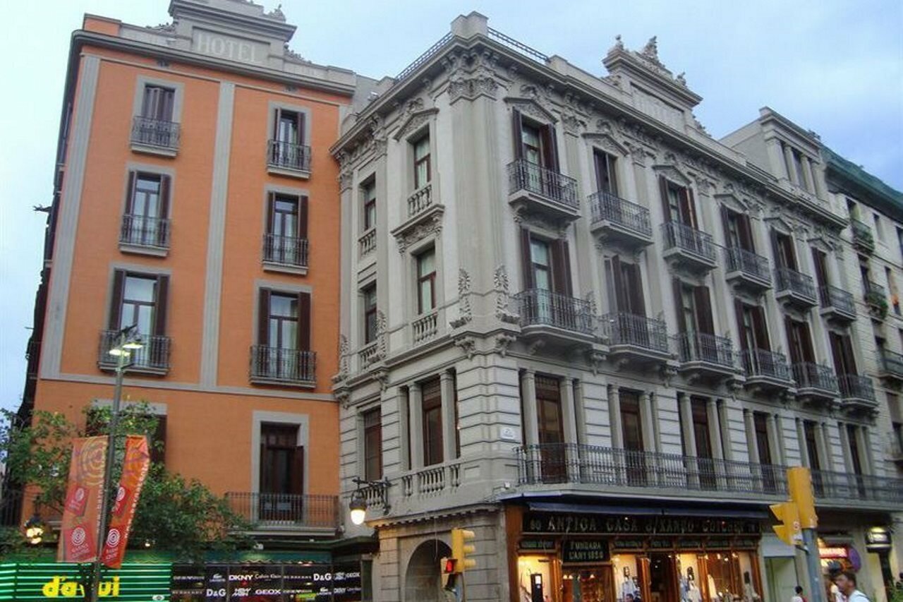 Фото Internacional Ramblas Atiram