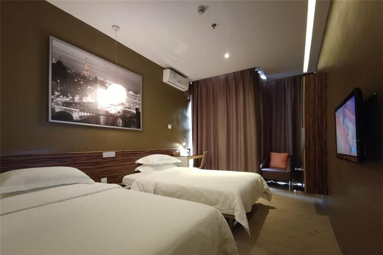 Фото Colour Inn Shenzhen Dongmen Branch