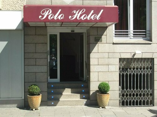 Гостиница Hotel Polo am Zob в Гамбурге