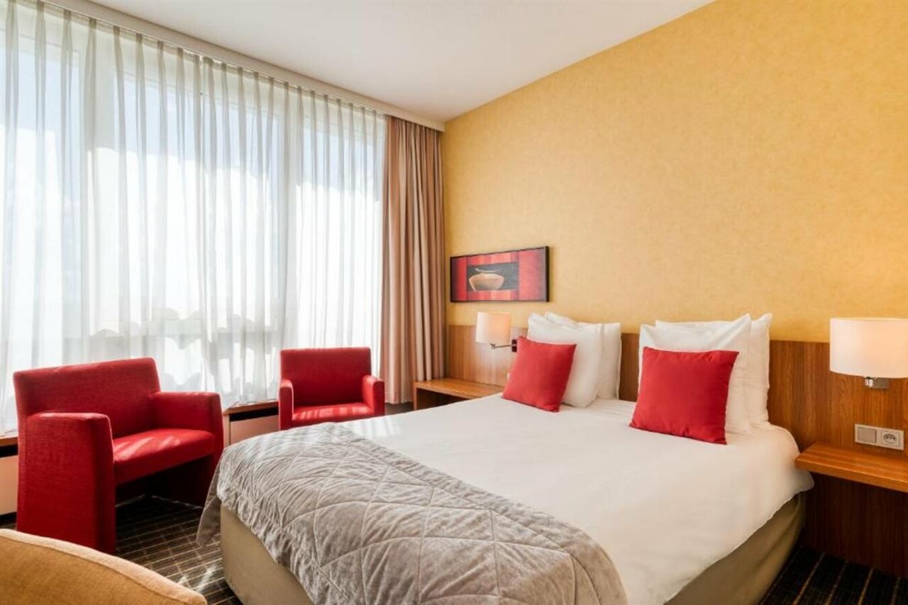 Фото Crowne Plaza Antwerpen by IHG