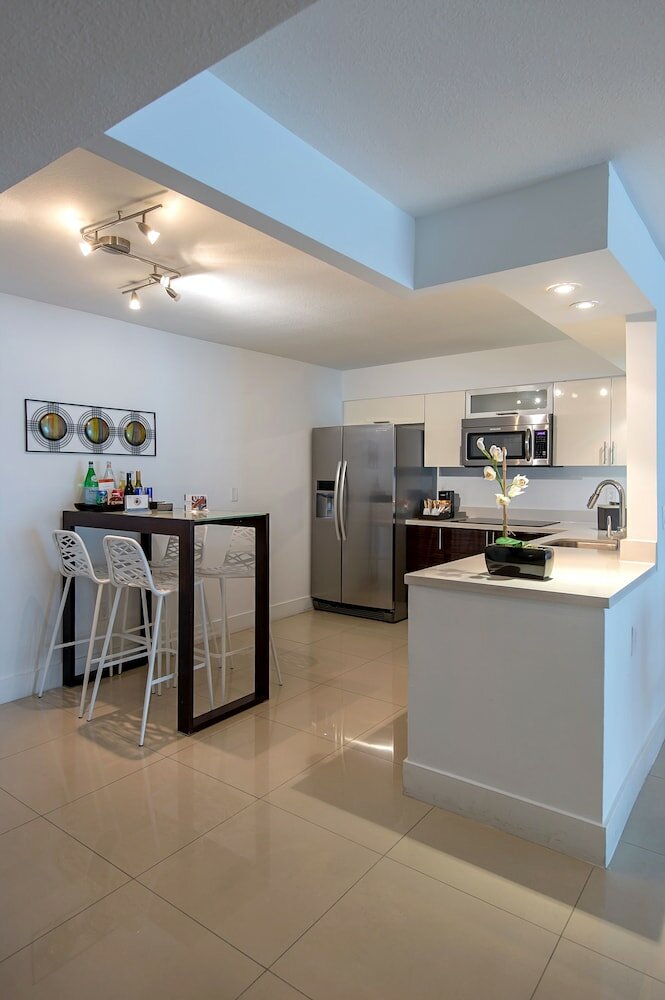 Фото Beach Haus Bal Harbour