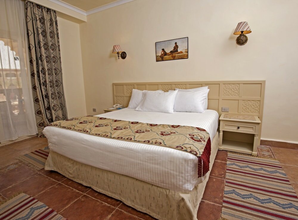 Фото Sunrise Mamlouk Palace Resort