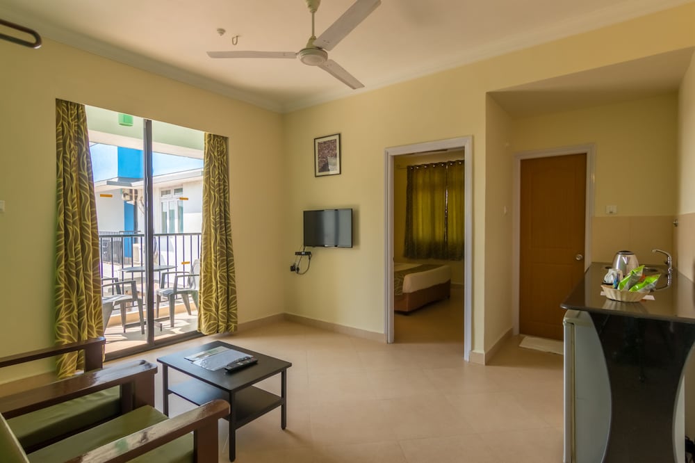 Фото Aastha Escape Resort