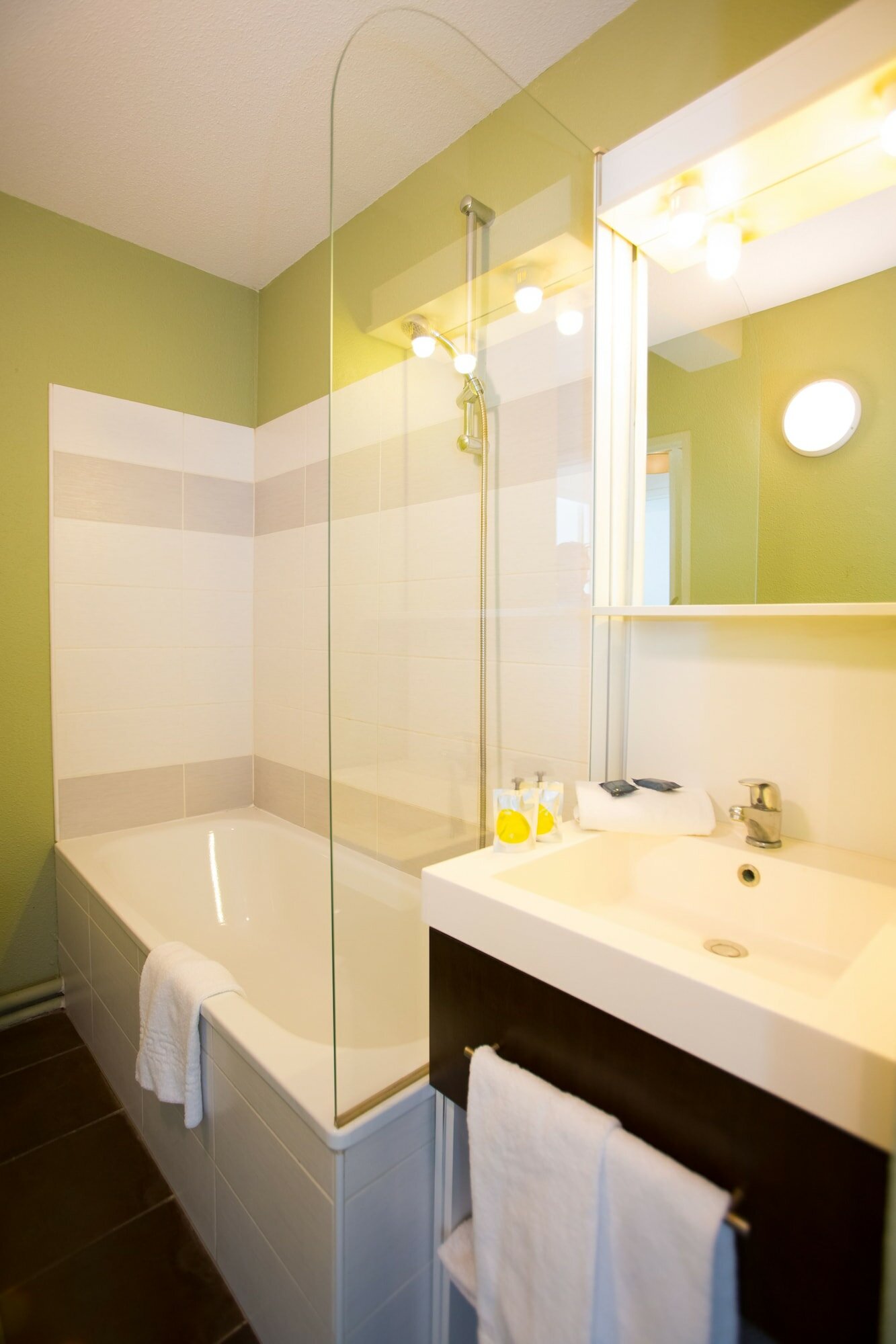 Фото All Suites Appart hotel Bordeaux Lac