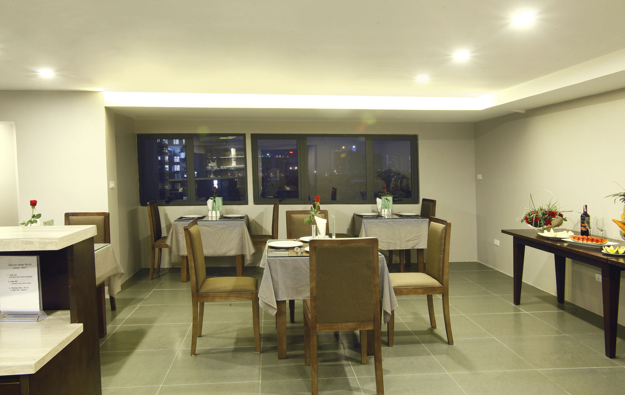 Фото Blue Pearl West Hotel