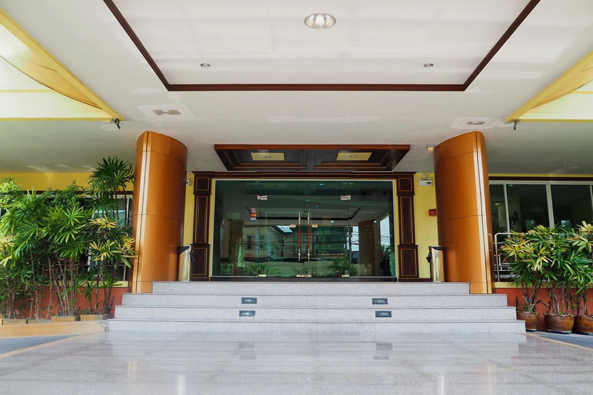 Фото Carpediem Hotel