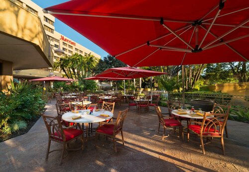 Внешний вид отеля Long Beach Marriott в Лонг-Бич, фото 4