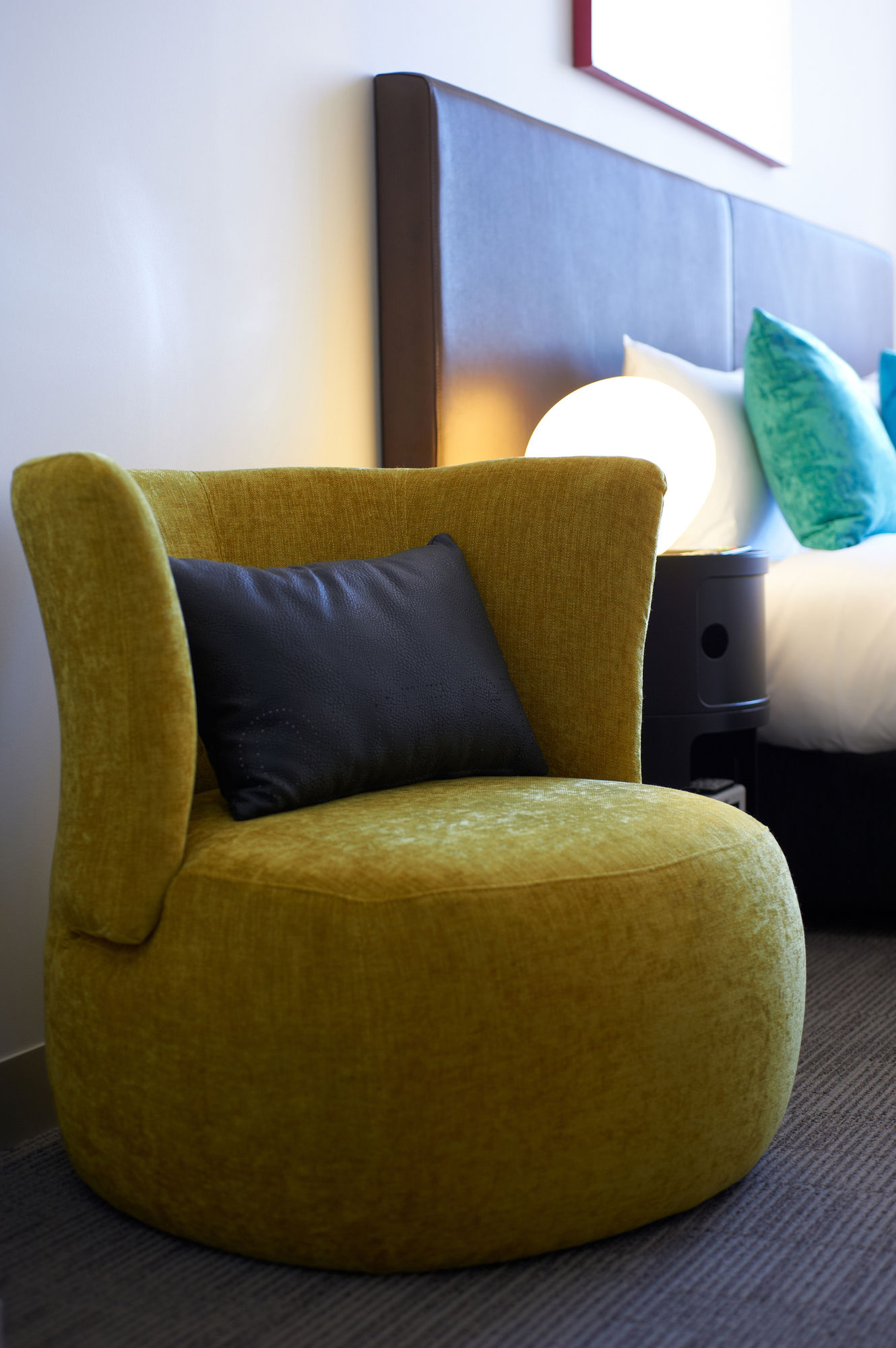 Фото Holiday Inn & Suites Sydney Bondi Junction, an Ihg Hotel