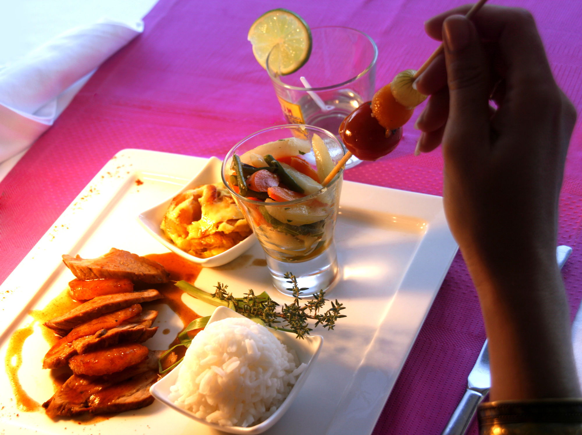 Фото Hotel La Bateliere