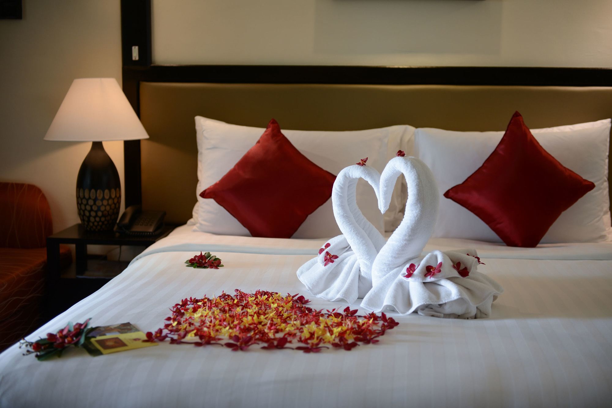 Фото Andaman White Beach Resort