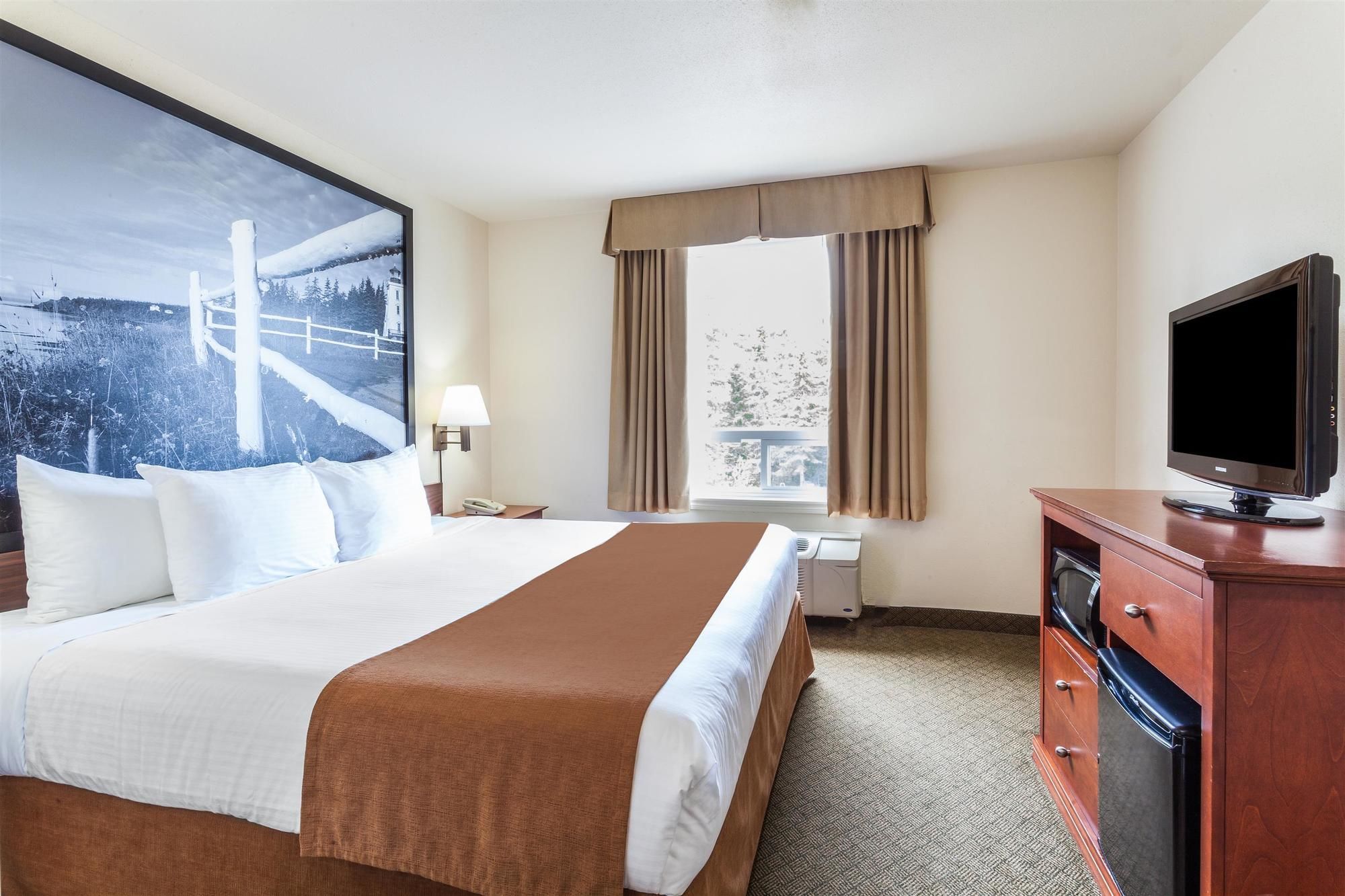 Фото Super 8 by Wyndham Amherst Ns