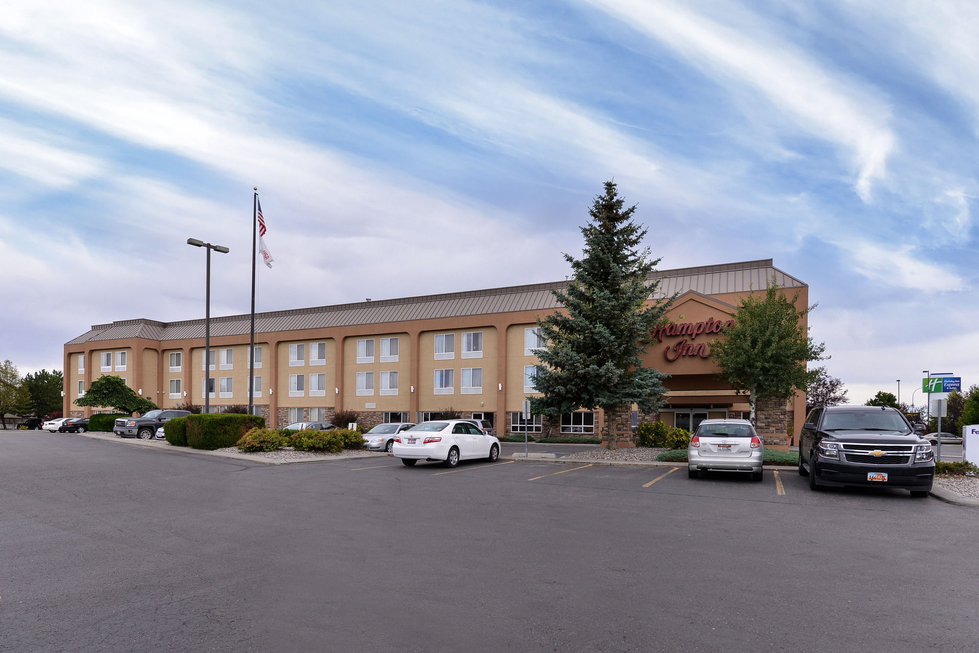 Фото Hampton Inn Idaho Falls At the Mall