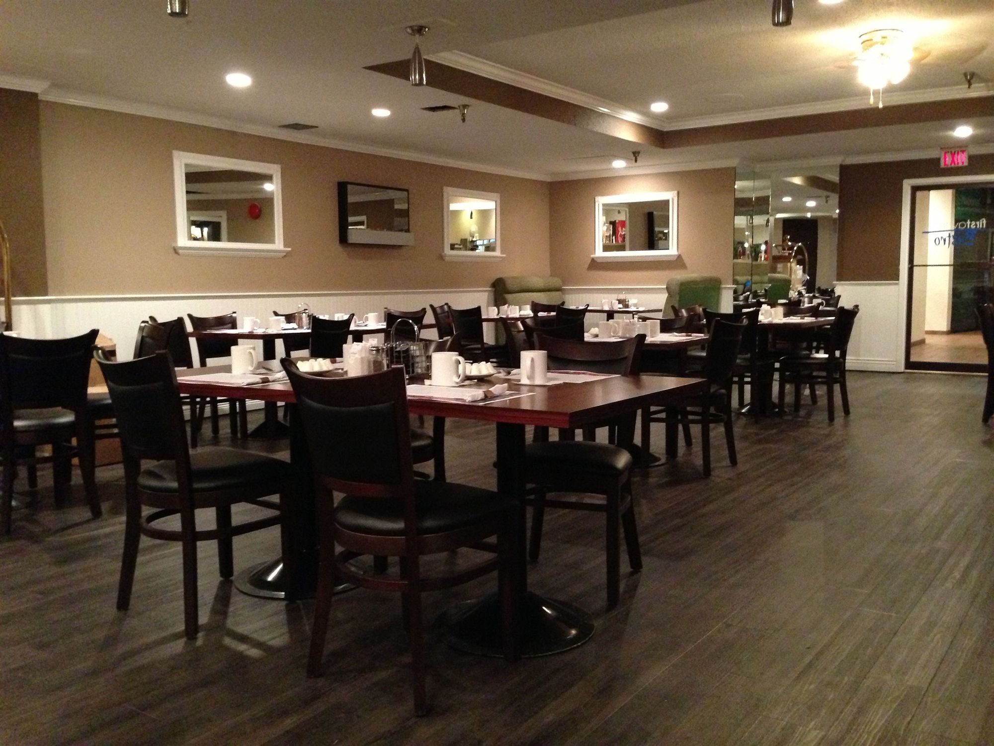 Фото Highliner Plaza Hotel And Conference Ctr