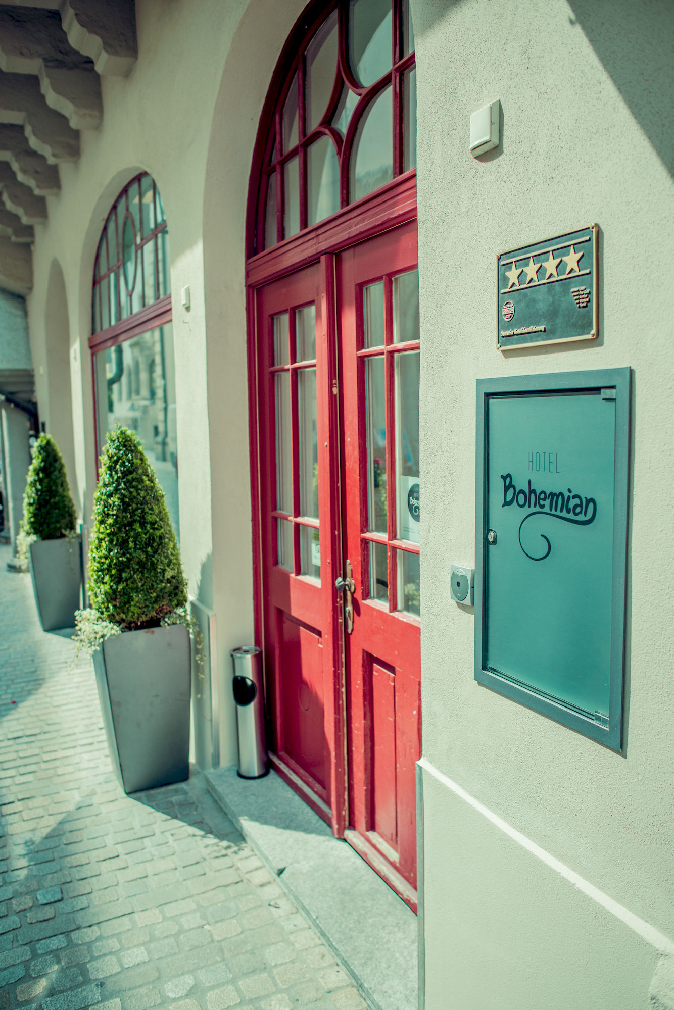 Фото Bohemian Hotel