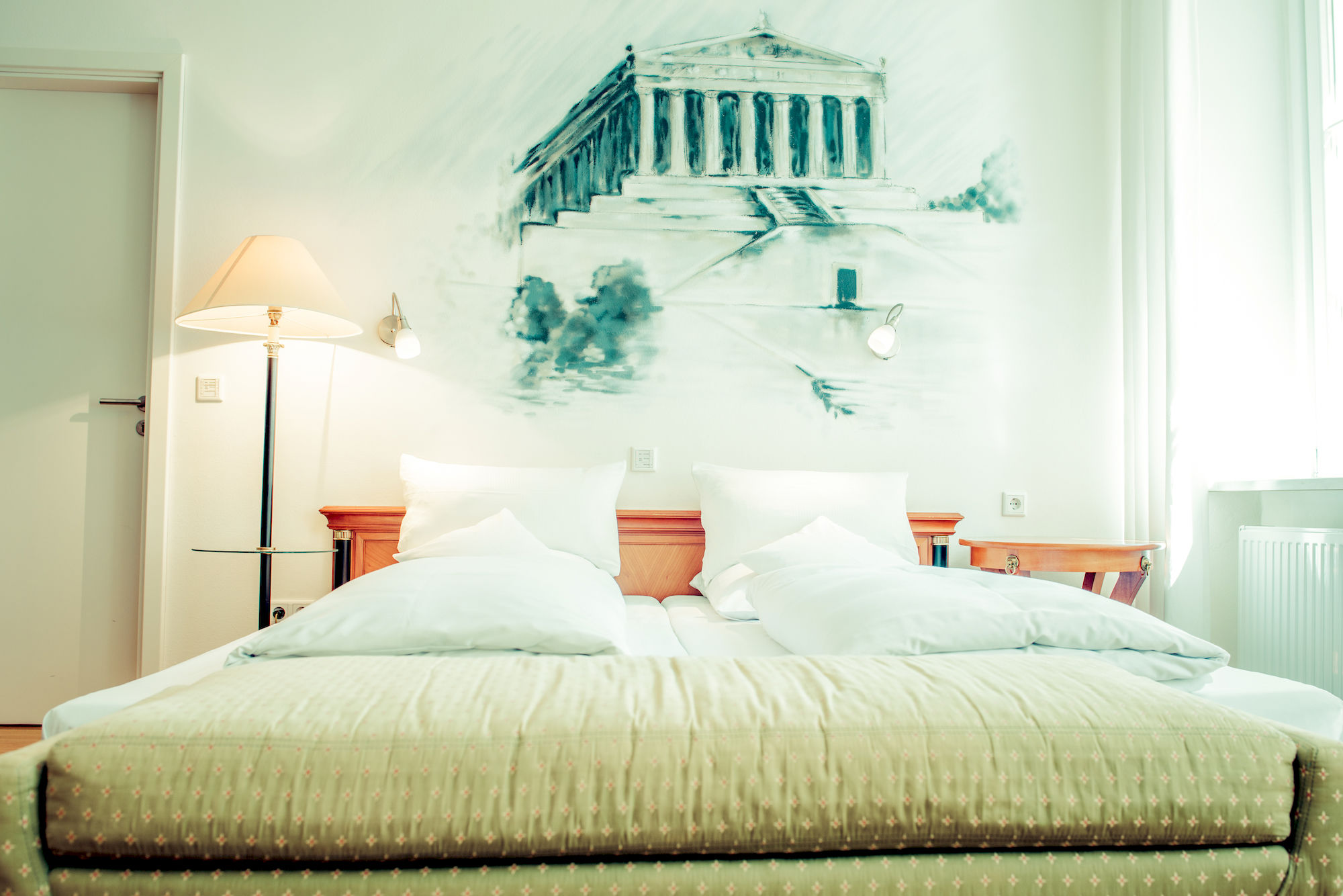 Фото Bohemian Hotel