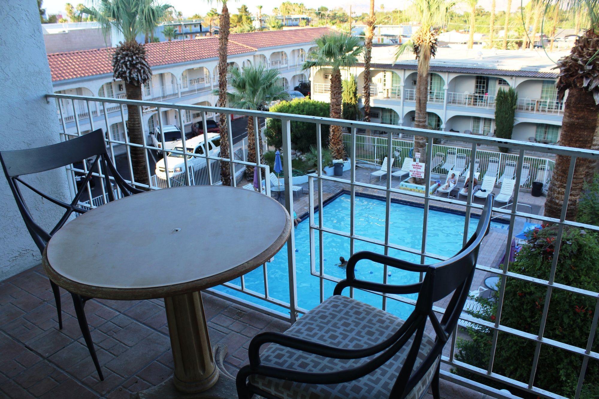 Фото Shalimar Hotel of Las Vegas