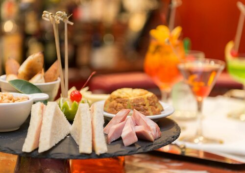 Гостиница SHG Hotel Antonella в Помеции