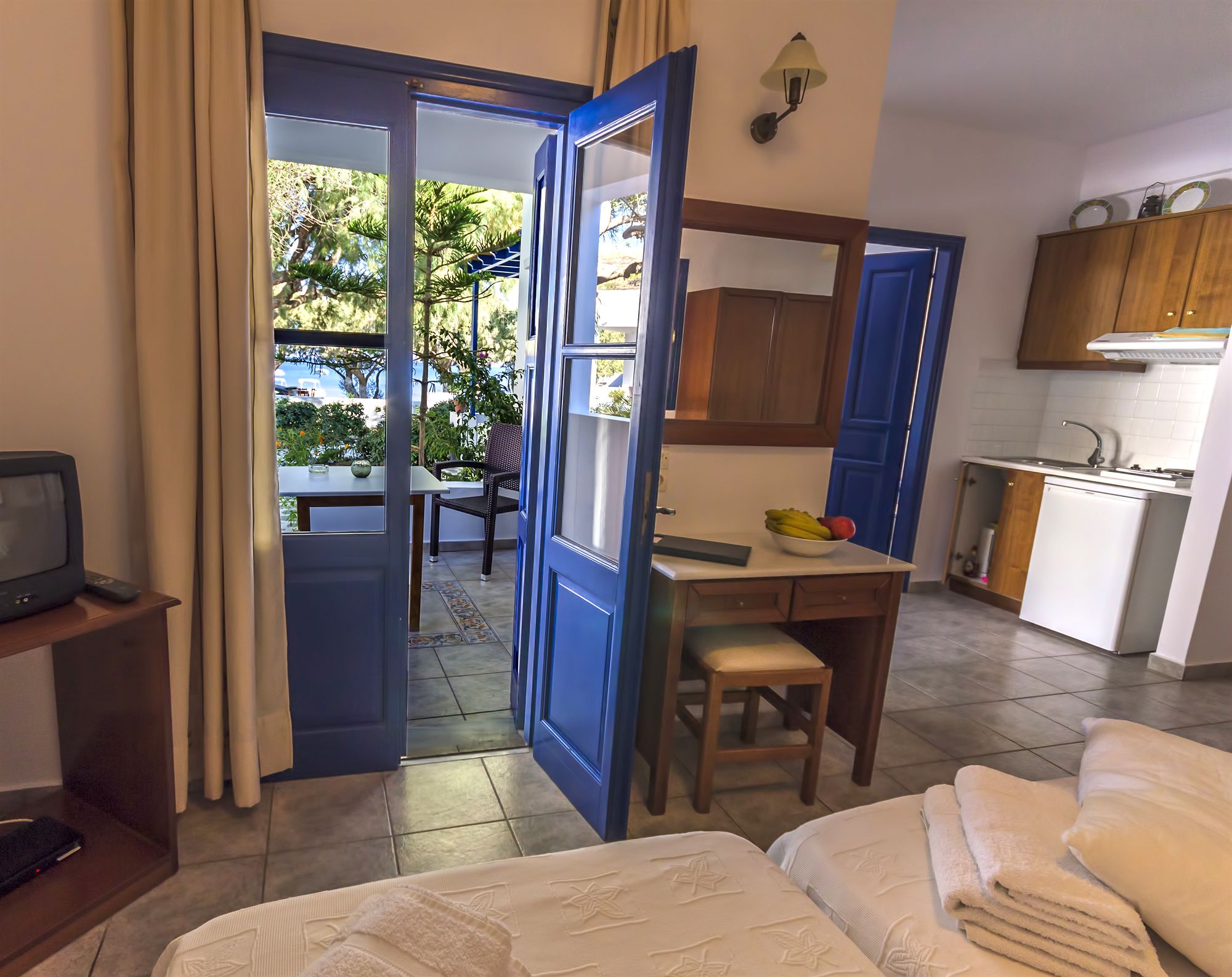 Фото Mouras Studios