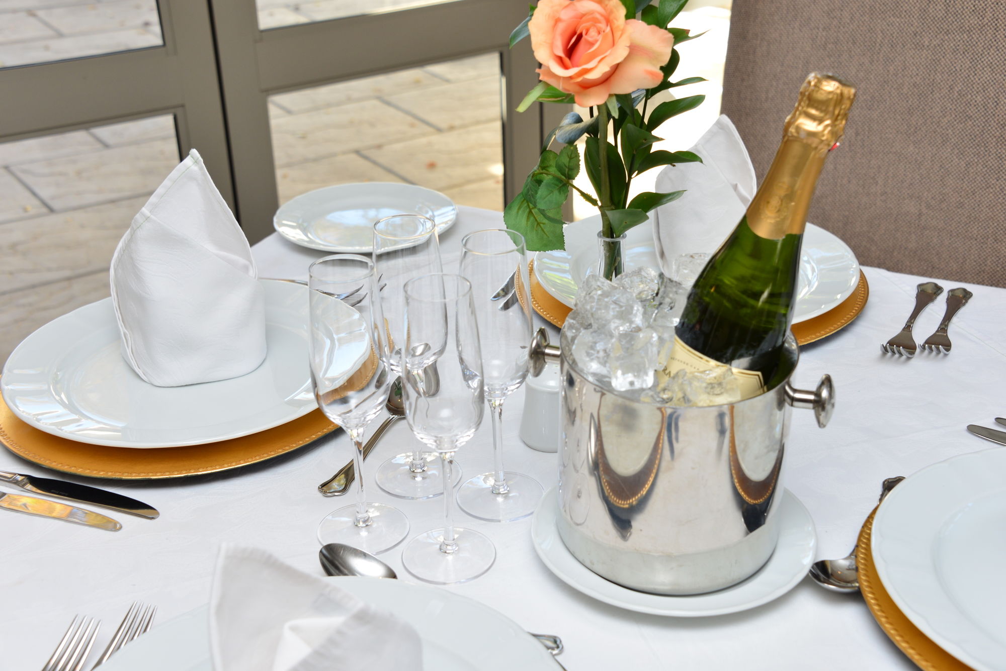 Фото The Syrene Boutique Hotel