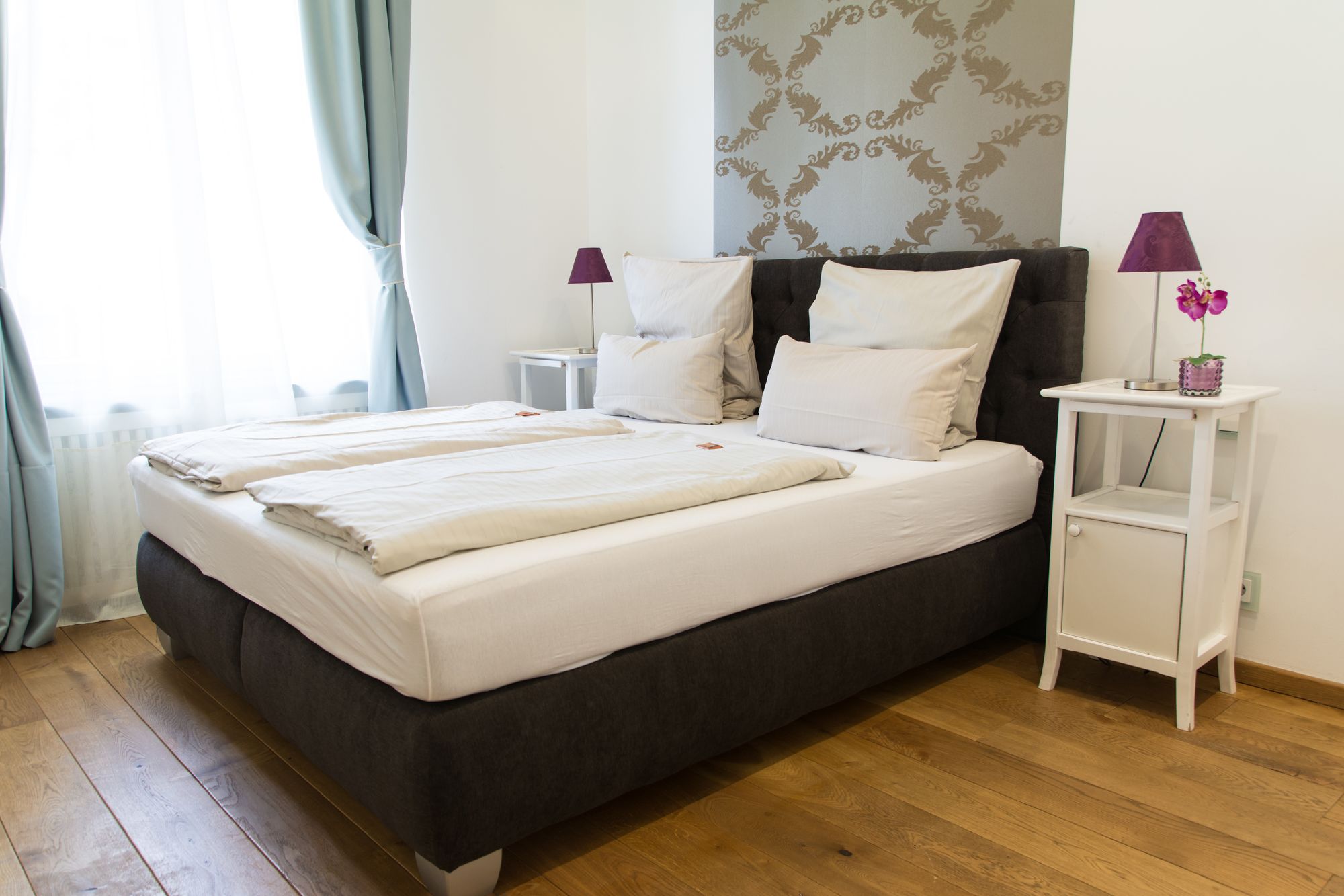 Фото Helvetia Suites