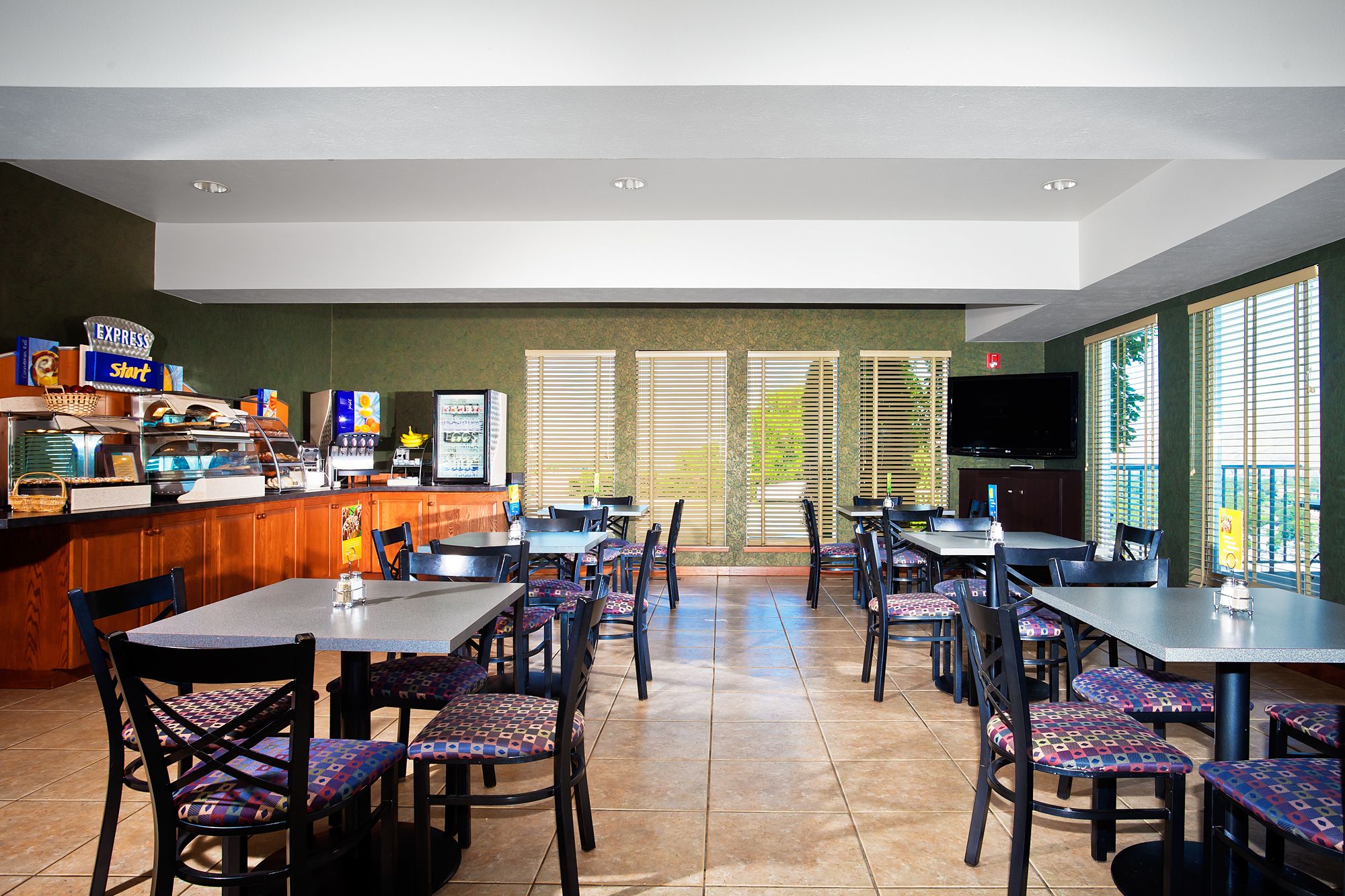 Фото Holiday Inn Express Lewiston, an Ihg Hotel